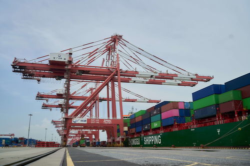 潮涌珠江口 廣州港打造海陸雙向國際通道